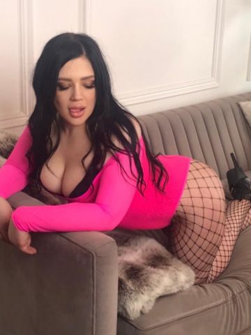 Виктория Эскорт Молодая